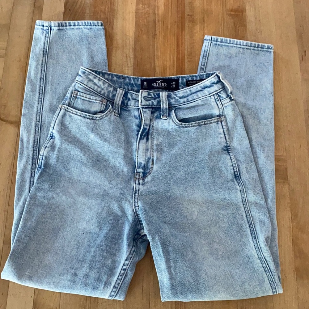 Mom Jeans!